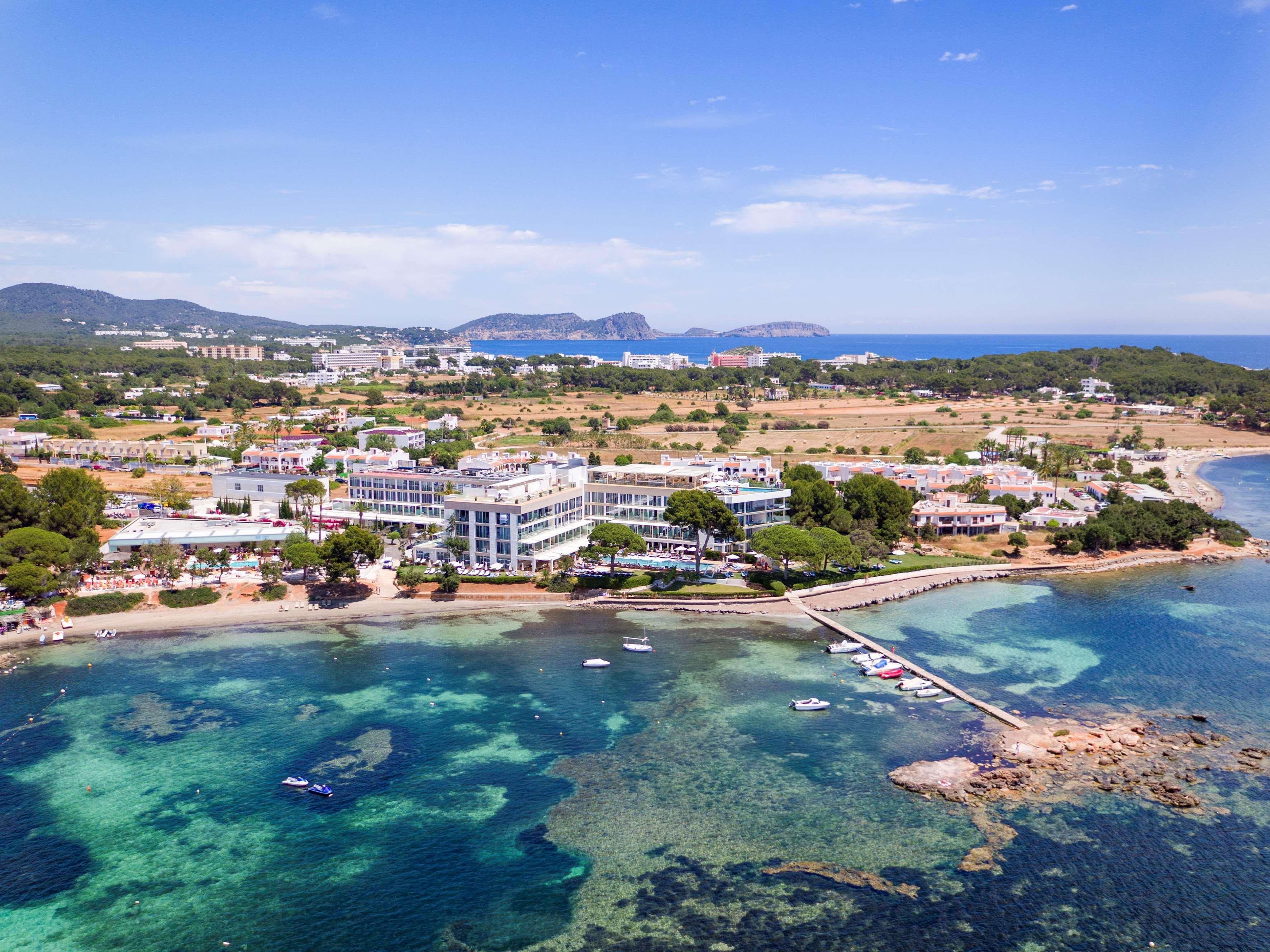 Me Ibiza - The Leading Hotels Of The World Santa Eulària des Riu Kültér fotó