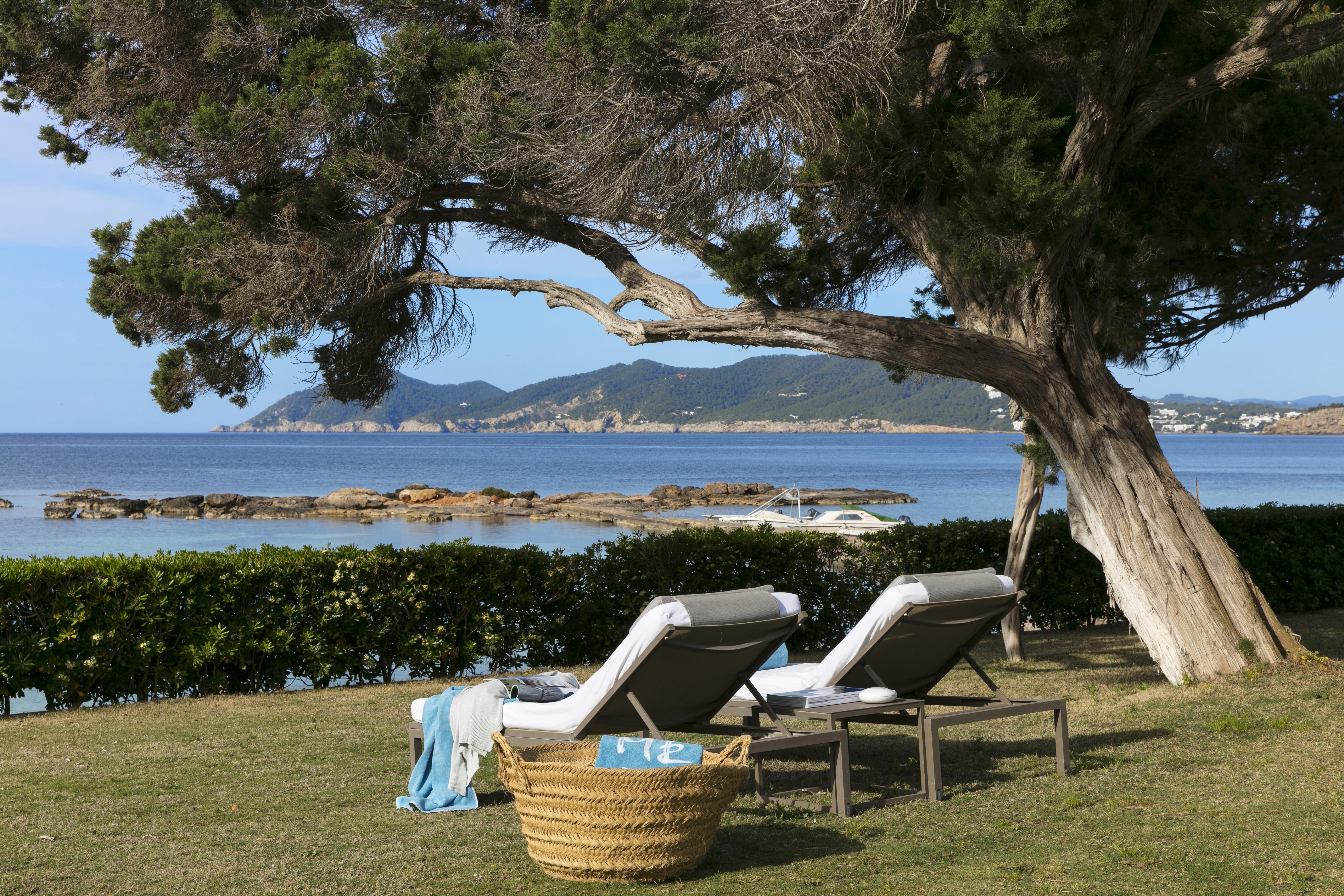 Me Ibiza - The Leading Hotels Of The World Santa Eulària des Riu Kültér fotó