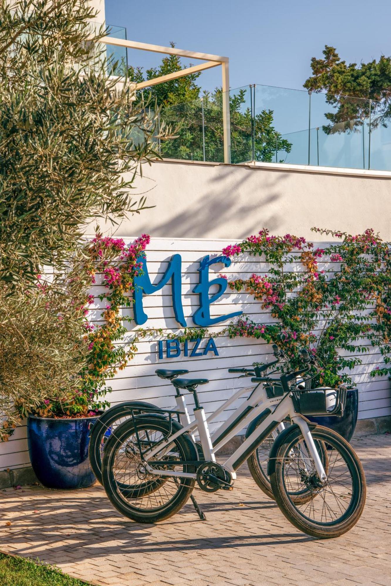 Me Ibiza - The Leading Hotels Of The World Santa Eulària des Riu Kültér fotó