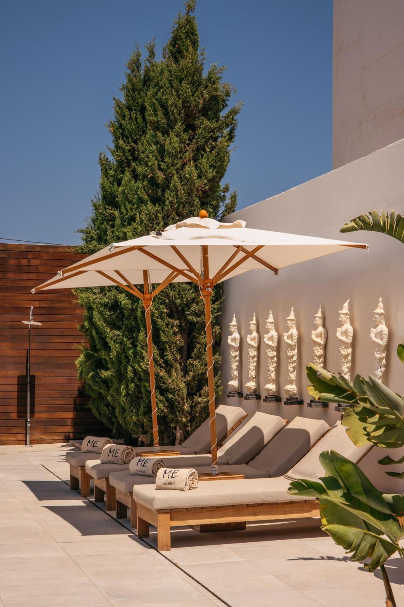 Me Ibiza - The Leading Hotels Of The World Santa Eulària des Riu Kültér fotó